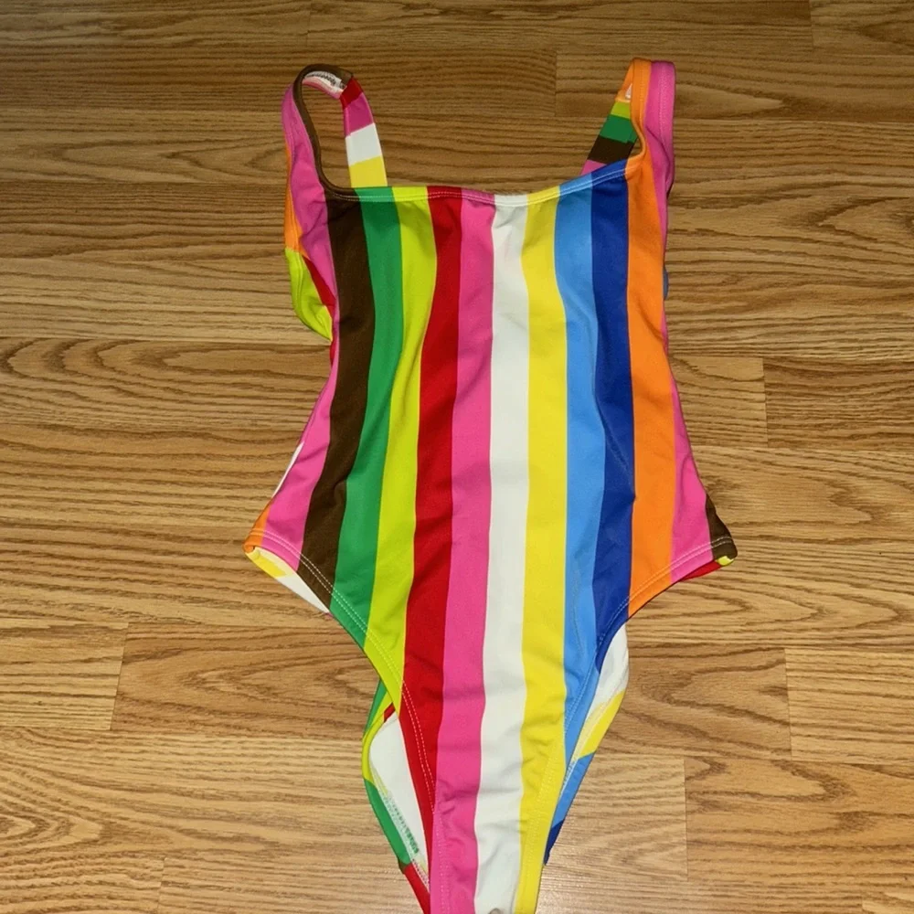 Tabitha Brown for Target on piece swimsuit. High hips, adjustable straps. EUC - Picture 2 of 5